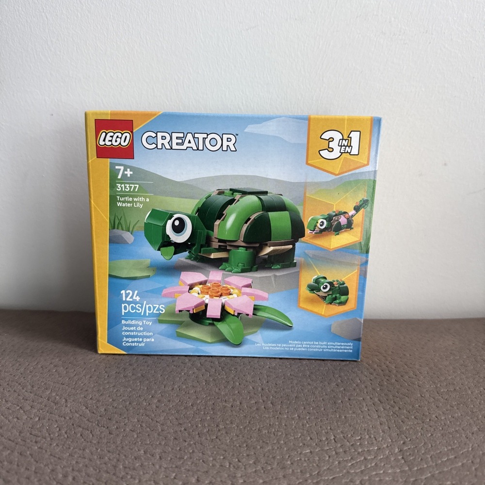 LEGO Creator Turtle with a Water Lily Flower 31377
